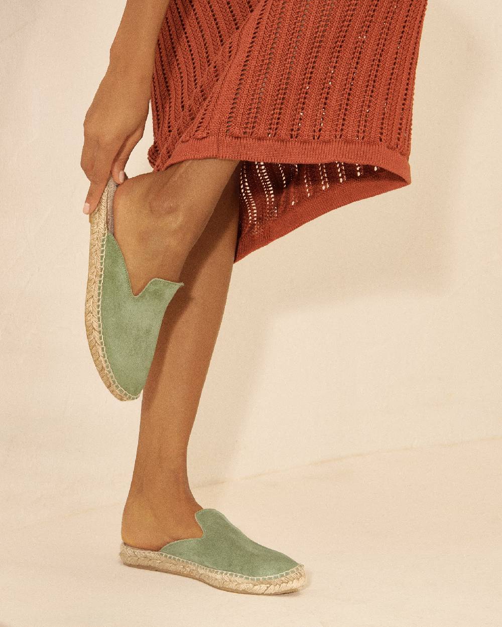 Manebí Suede Mules - Hamptons Sage