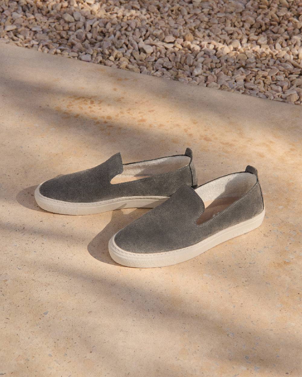 Manebí Suede Slip On - Carbon Grey