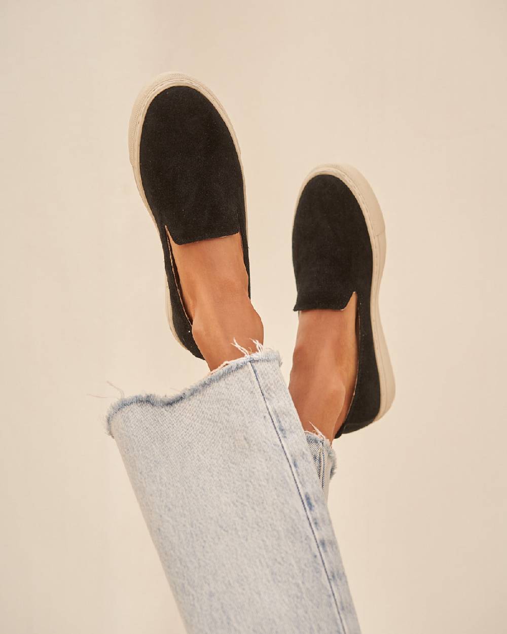 Manebí Suede Slip-On - Hamptons Black