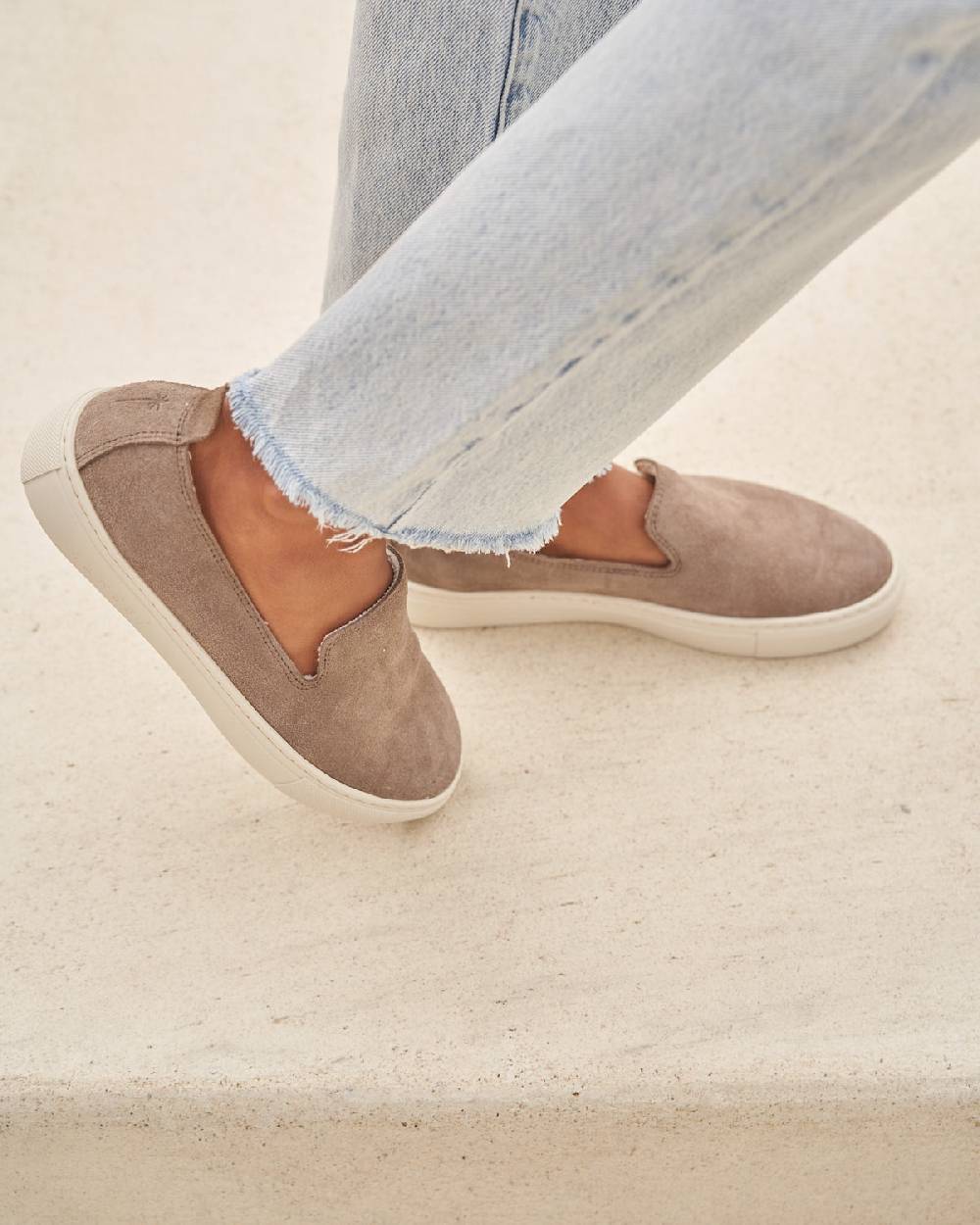 Manebí Suede Slip-On - Hamptons Coco Brown