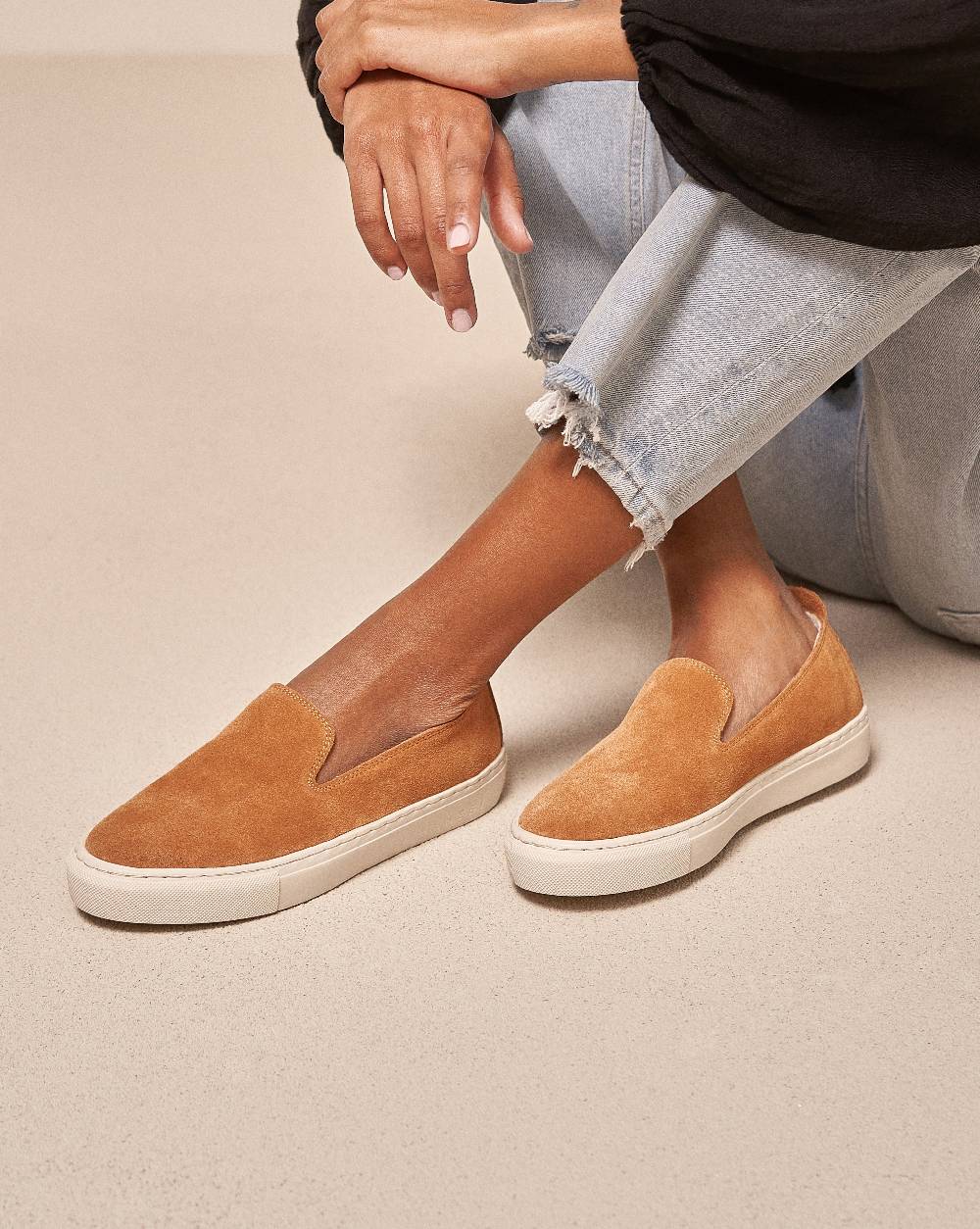 Manebí Suede Slip-On - Hamptons Cuero