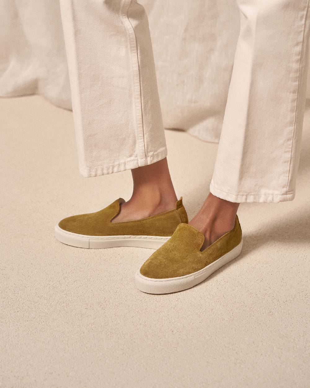 Manebí Suede Slip-On - Hamptons Kaki Green