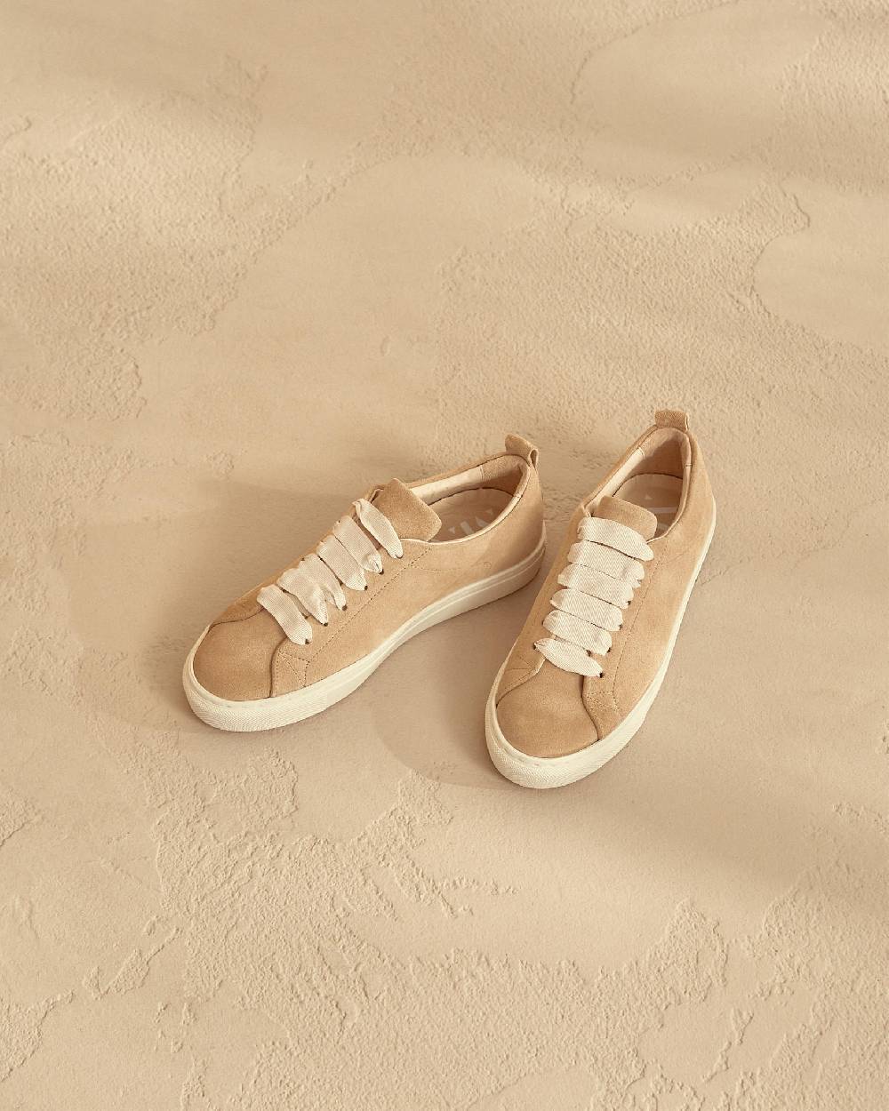 Manebí Suede Sneakers - Hamptons Champagne Beige