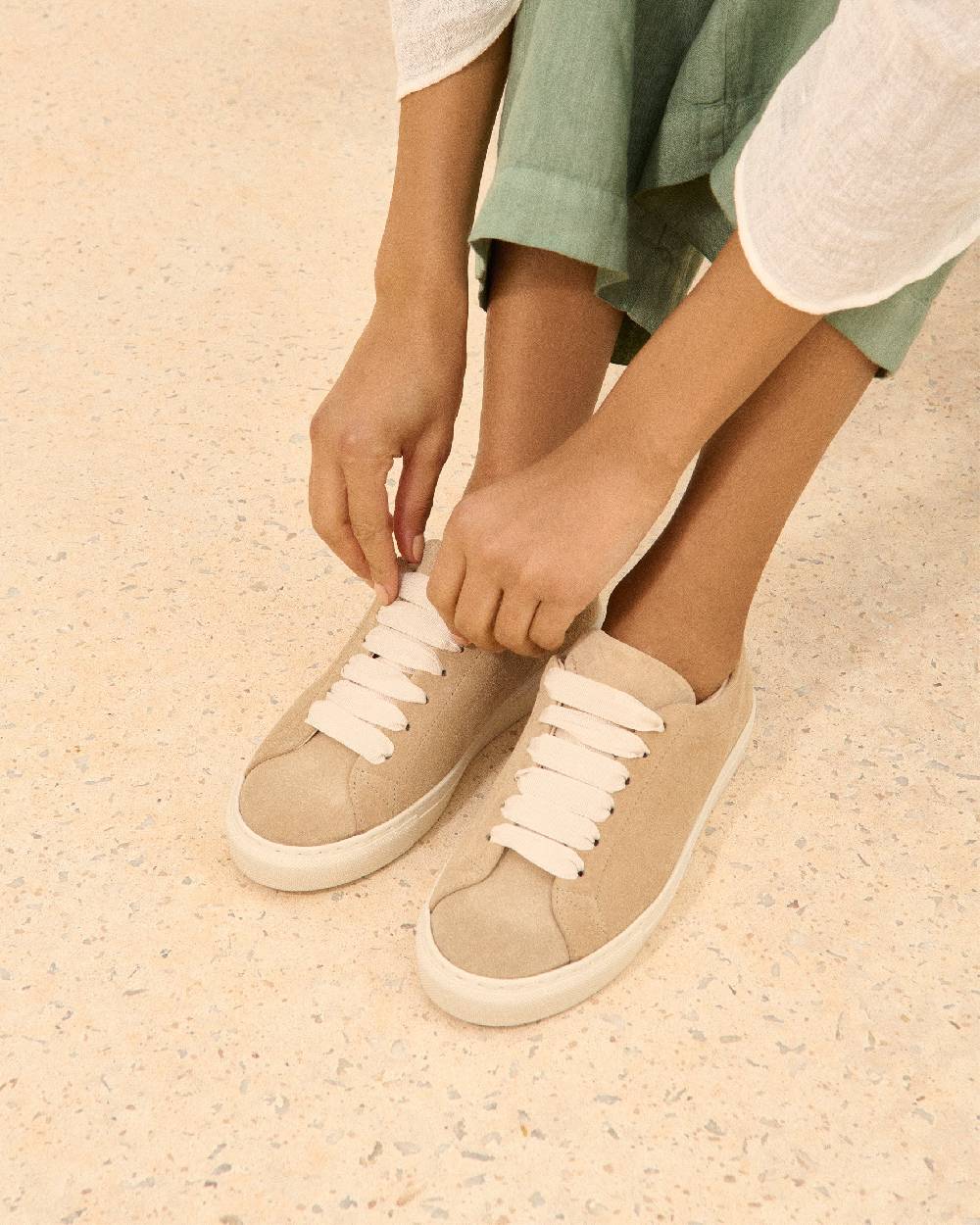 Manebí Suede Sneakers - Hamptons Champagne Beige