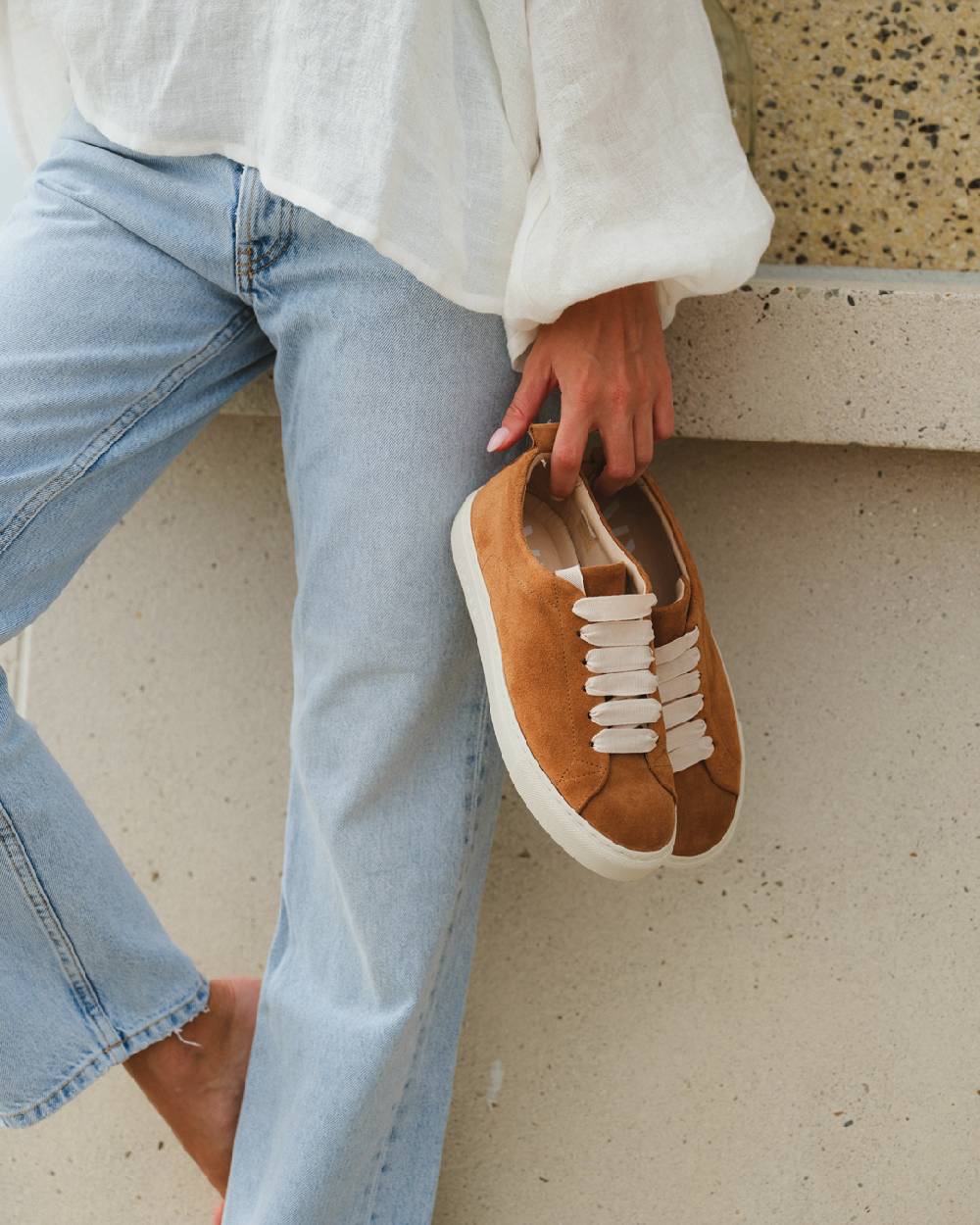 Manebí Suede Sneakers - Hamptons Cuero