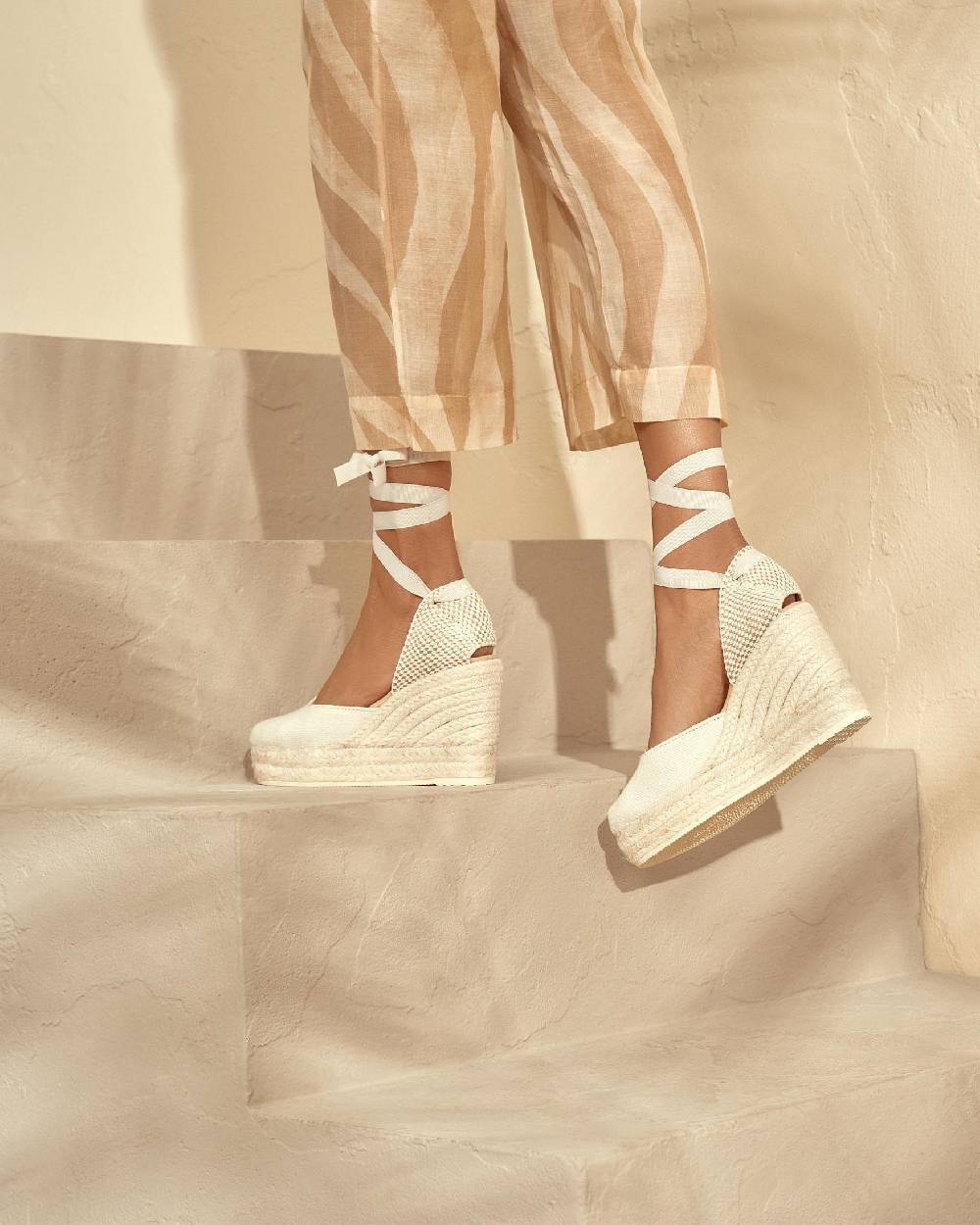 Manebí Organic Hemp Wedge Espadrilles - La Havana White