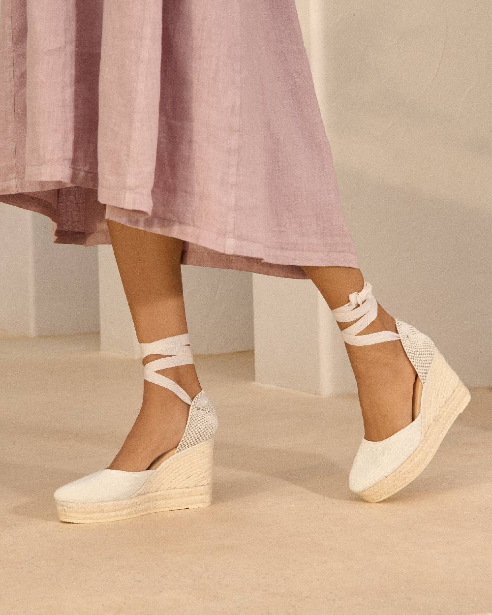 Manebí Organic Hemp Wedge Espadrilles - La Havana White
