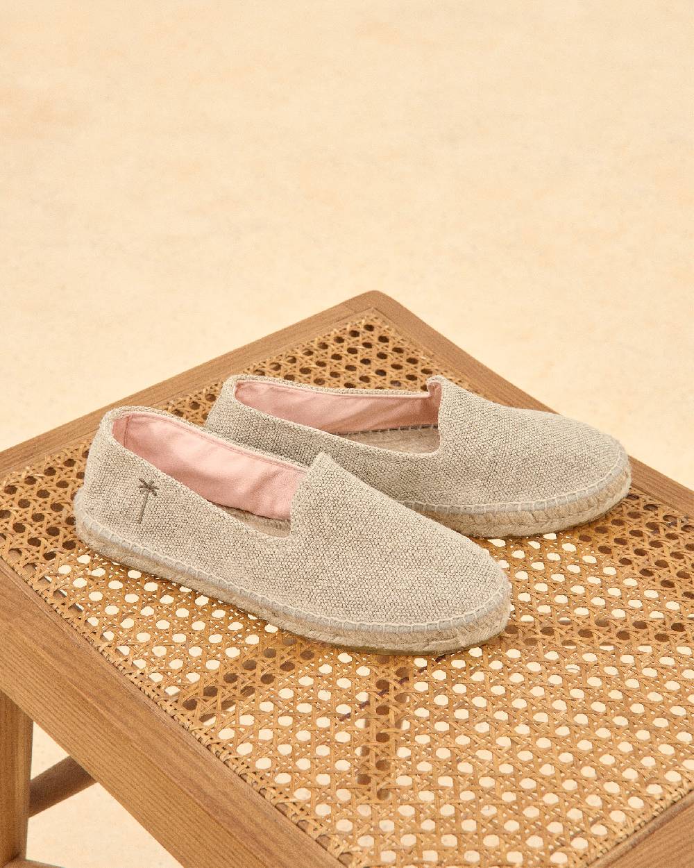 Manebí Organic Linen Flat Espadrilles - La Havana Natural
