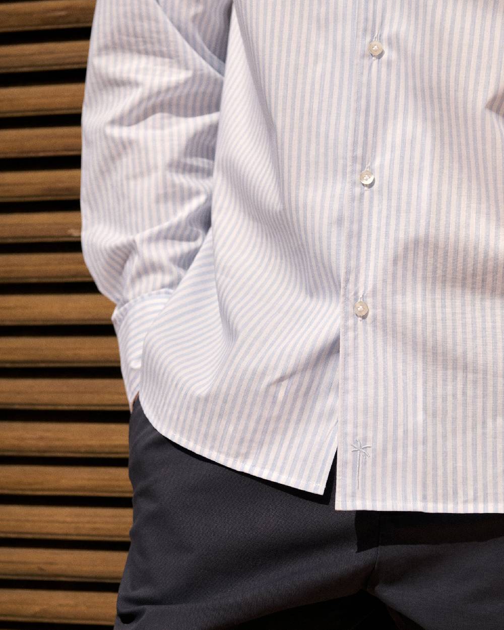 Manebí Poplin Panama Shirt - Light Blue \u0026 White Watercolor Stripes