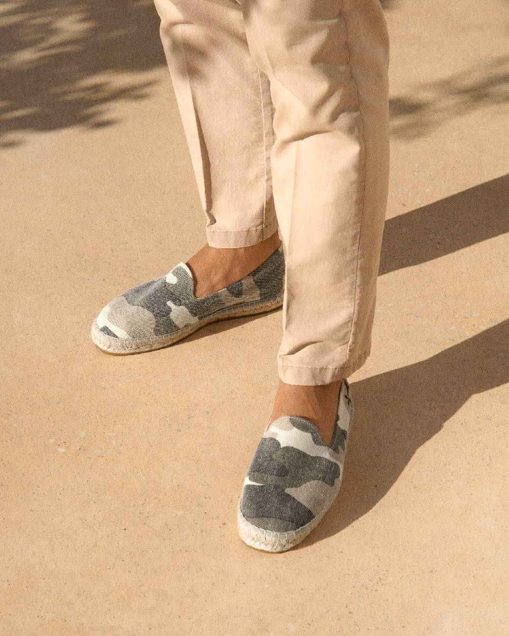 Manebí Printed Canvas Espadrilles - Dakar Camouflage White And Green