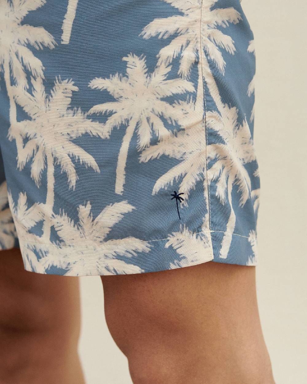 Manebí Printed Swim Shorts Hand Drawn - Gabardine Cotton Indigo