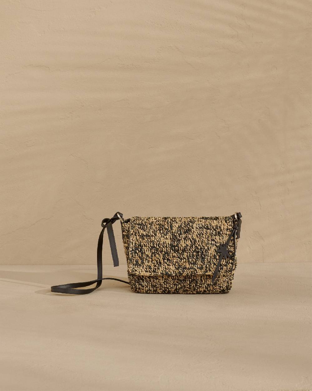 Manebí Raffia And Leather|Summer Night Bag Medium - Palm Leather Tag Natural Black Melange