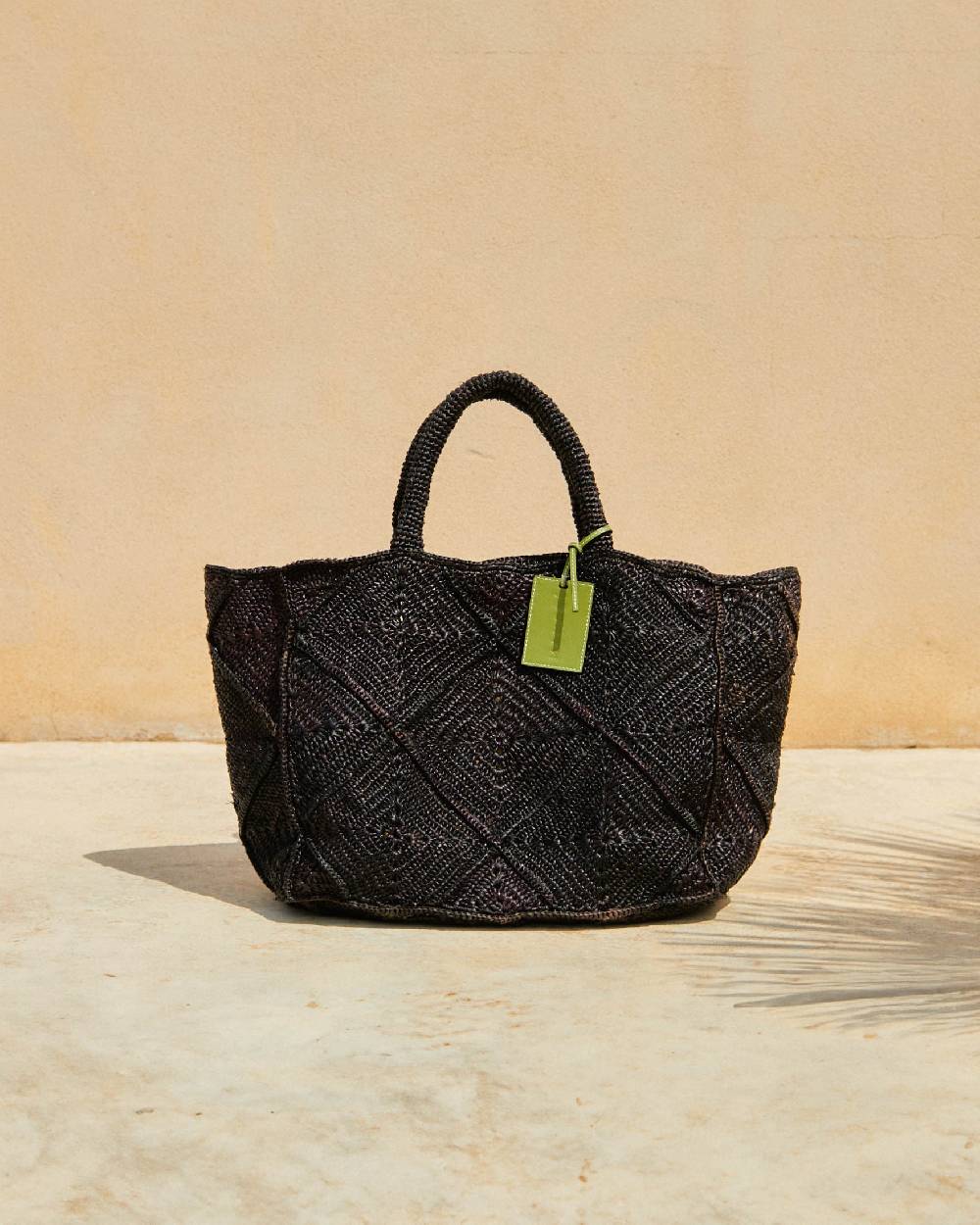 Manebí Raffia Crochet Sunset Bag Large - Leather Tag Black