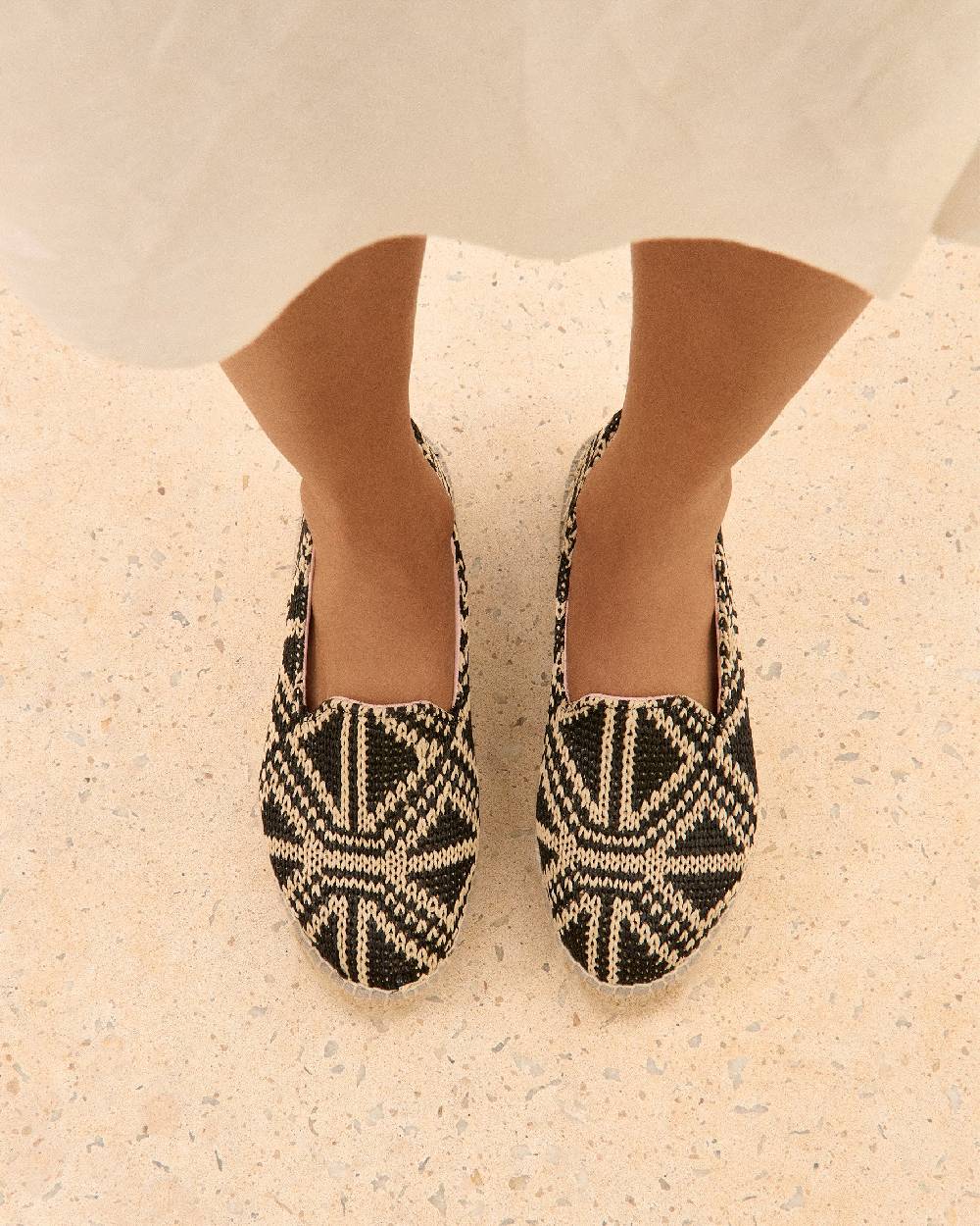 Manebí Raffia Pattern Double Sole Espadrilles - Yucatán Black Triangles On Natural