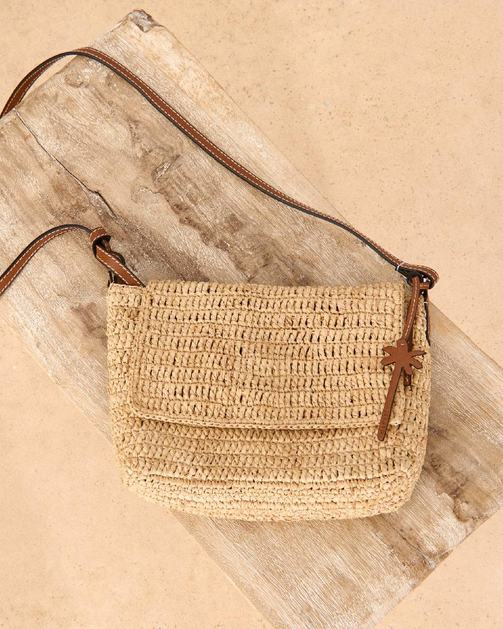 Manebí Raffia Summer Night Bag Medium - Leather Handle \u0026 Palm Leather Tag Natural And Brown