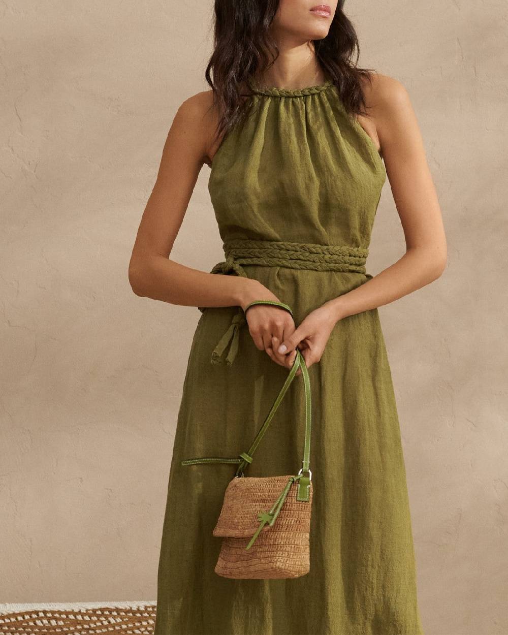 Manebí Raffia Summer Night Bag Medium - Palm Leather Tag Tan \u0026 Green