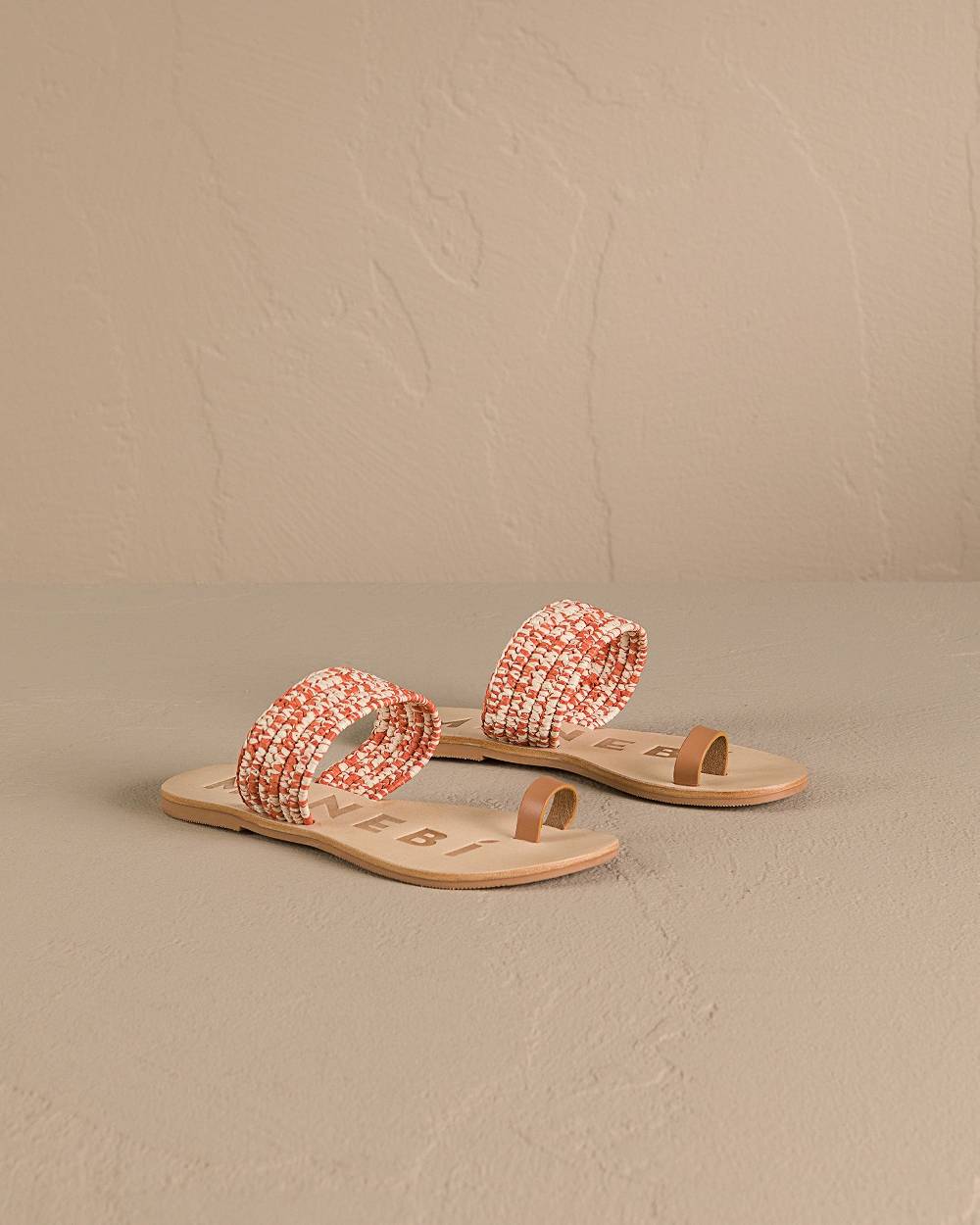 Manebí Raffia \u0026 Leather|Toe Ring Sandals - Orange Rust \u0026 Natural Mélange