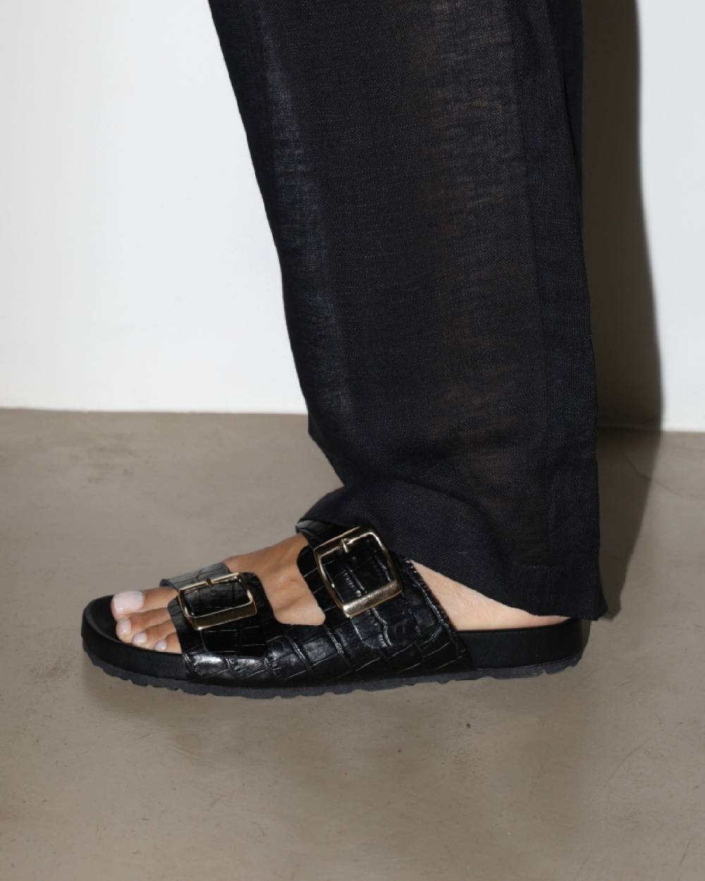 Manebí Sandali Traveler Nordic Carine|in Pelle Goffrata Stampa Coccodrillo - Black