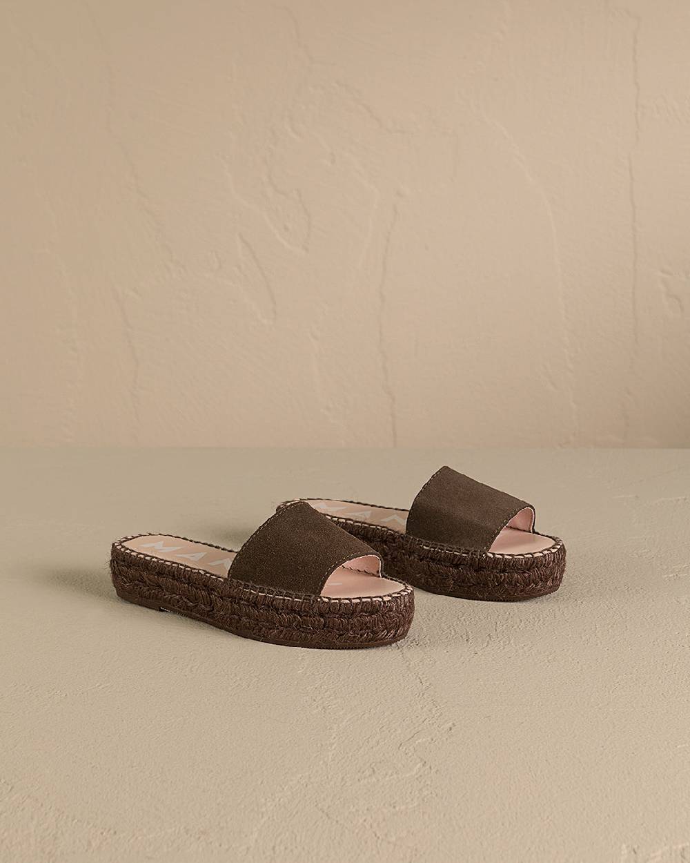 Manebí Suede Double Sole Slides - Hamptons Cocoa On Tone
