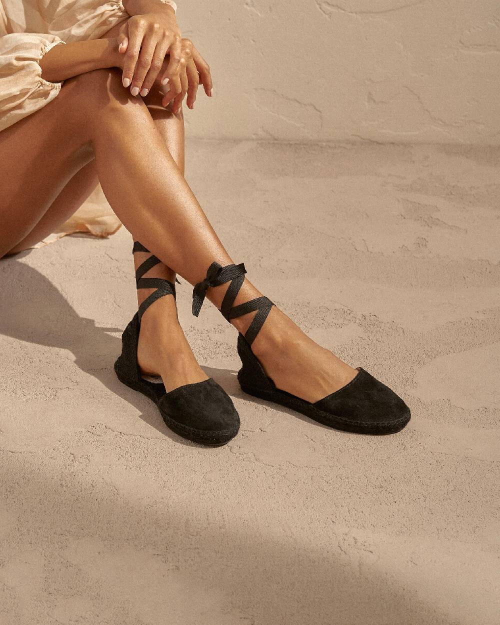 Manebí Suede Flat Valenciana Espadrilles - Hamptons Black On Tone