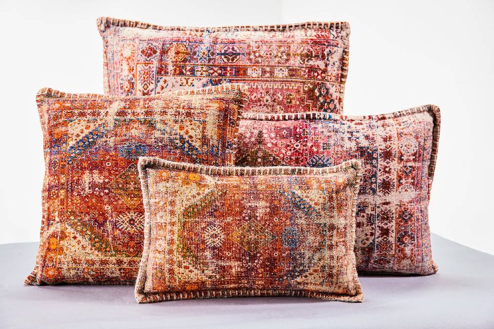 Novità Home Caterina - Cuscino Stampa Vintage Tonalita Burgundy Con Interno