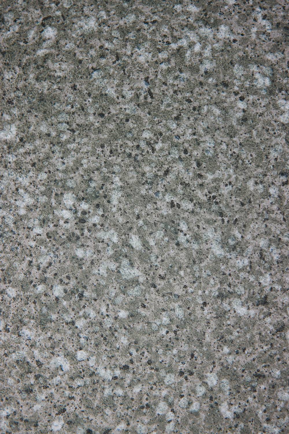 Novità Home In & Out Tavolino Rocchetto In Polyresina Graniglia Grigia