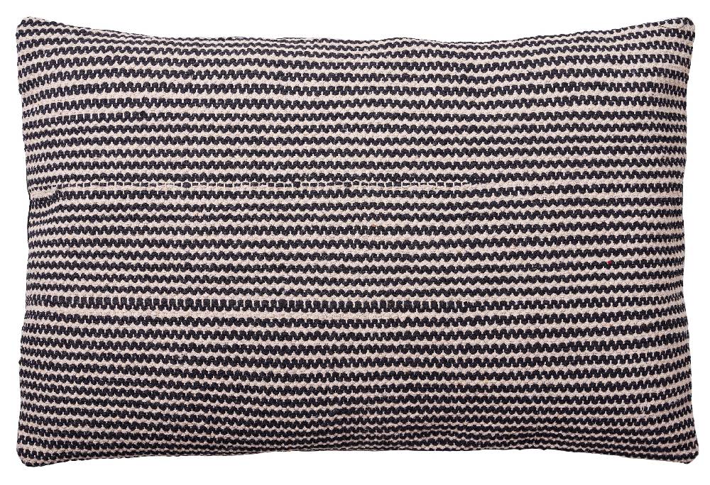 Novità Home Cuscino - madagascar impunture nere