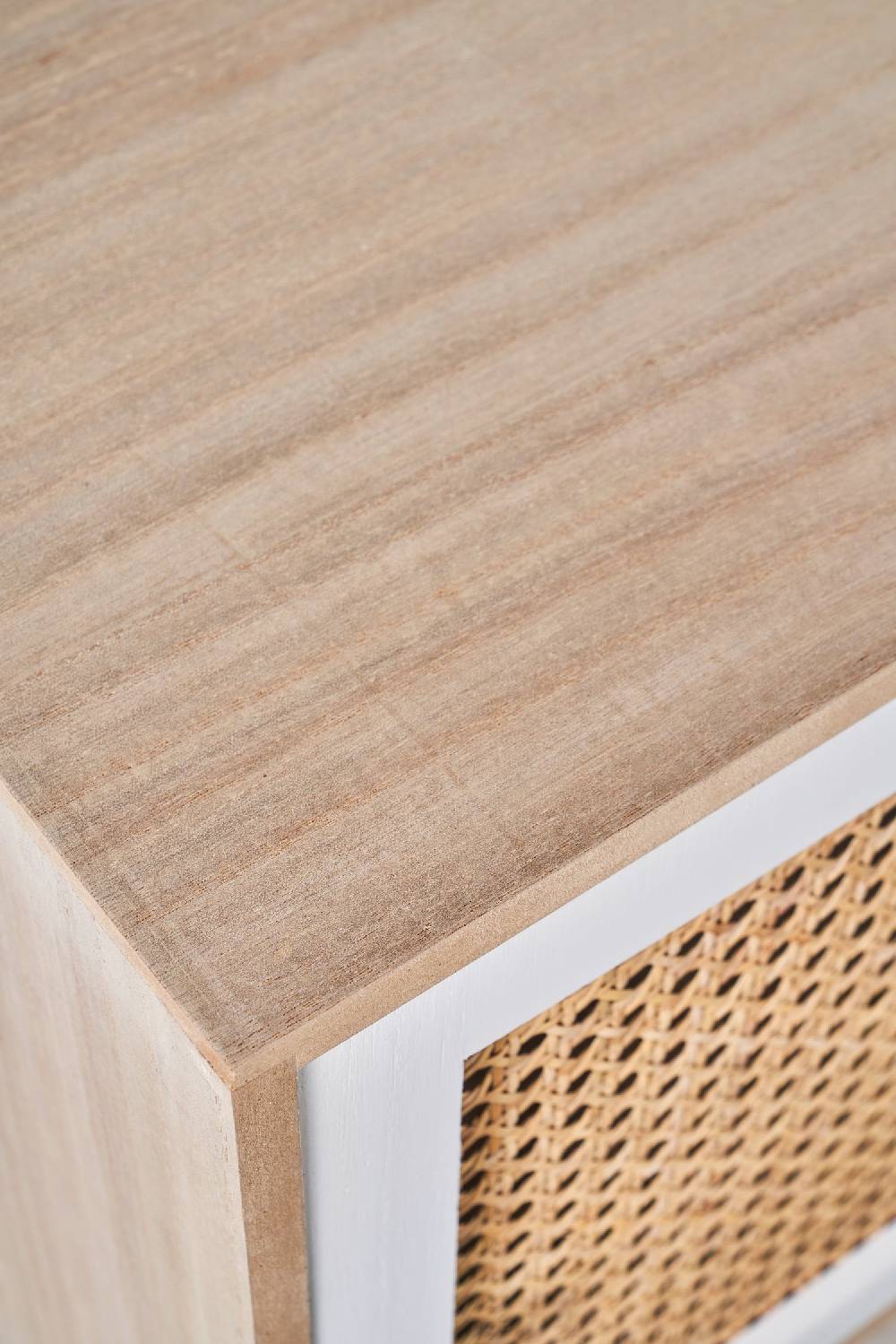 Novità Home Malibu - Comodino Uno Sportello