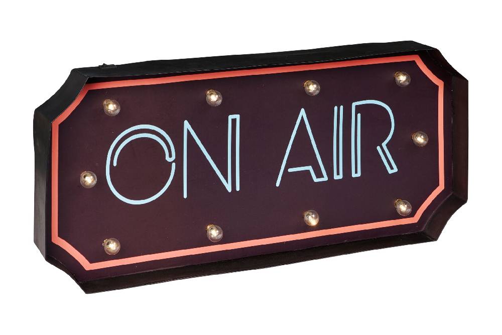 Novità Home On air - insegna metallo con luci multicolor