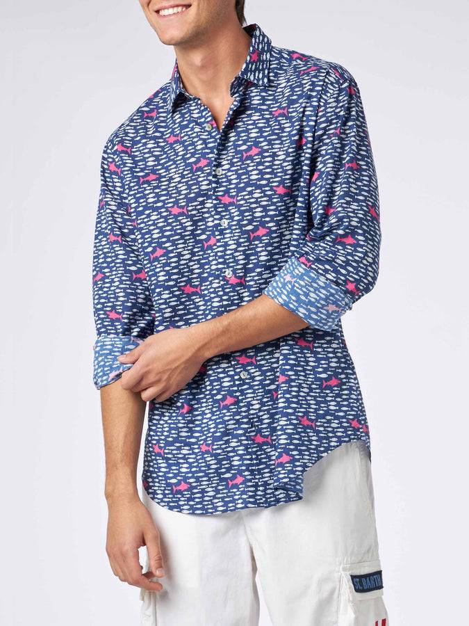 Mc2 Saint Barth Camicia da uomo Sikelia in mussola di cotone con stampa di pesci e squali