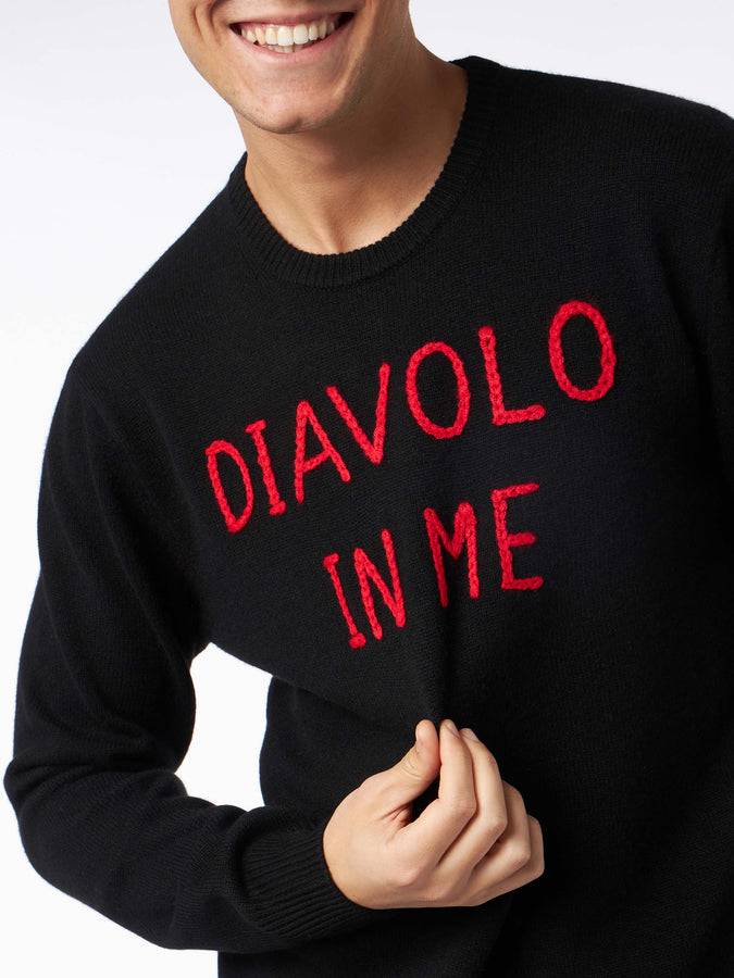 Mc2 Saint Barth Maglia Da Uomo Con Ricamo Frontale DIAVOLO IN ME E Ali Posteriori