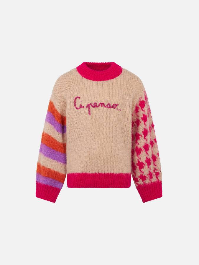 Mc2 Saint Barth Morbida maglia da bambina dalla forma squadrata con ricamo Ci penso