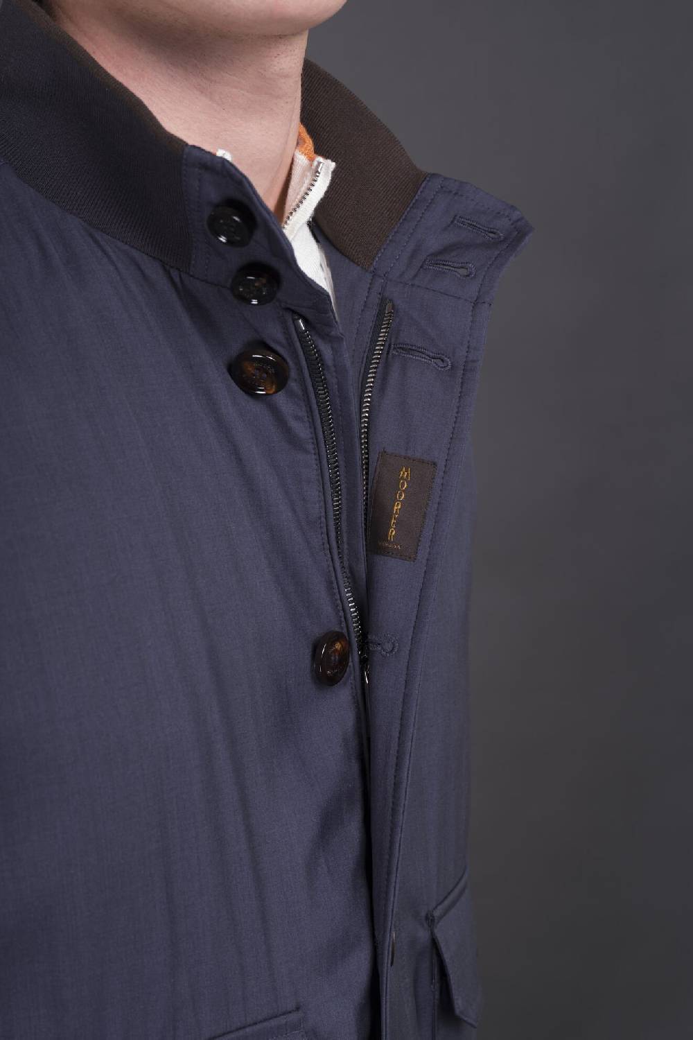 Moorer Bomber CARLOS-GO