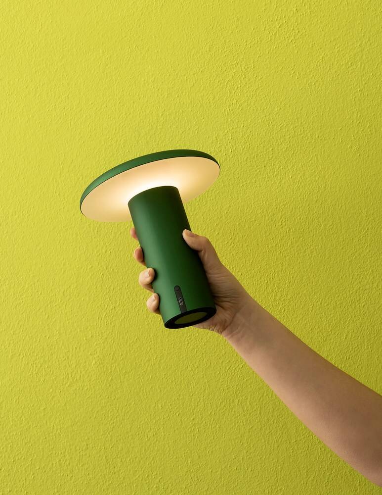 Artemide Takku Lampada Da Tavolo Anodizzato