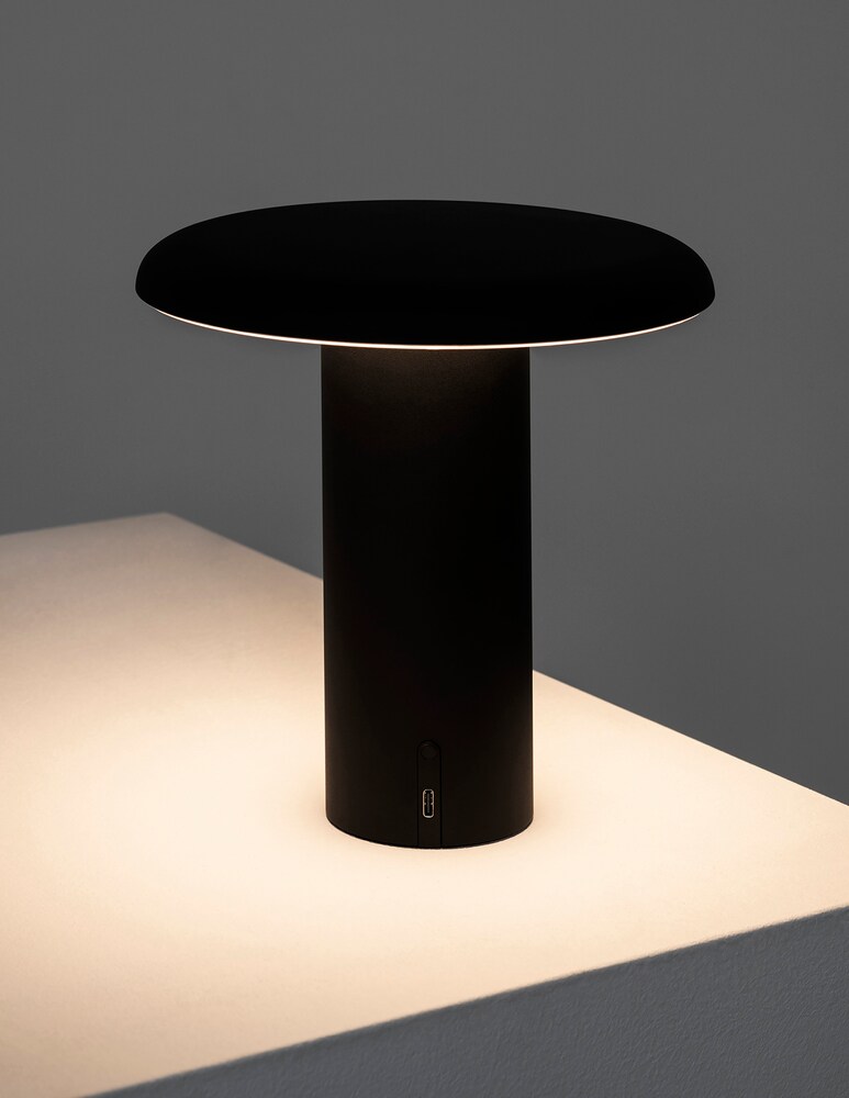 Artemide Takku Lampada Da Tavolo Bianco