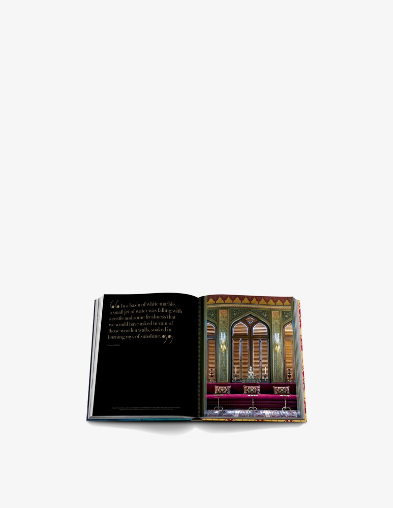 Assouline Golden Opulence: 500 Years Of Luxuriant Style Libro
