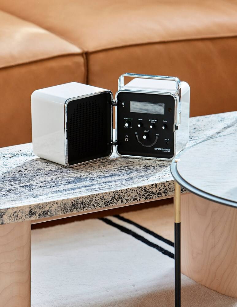 Brionvega Radio Cubo Ts522D+S 50° Edizione 50° Anniversario. - Bianco