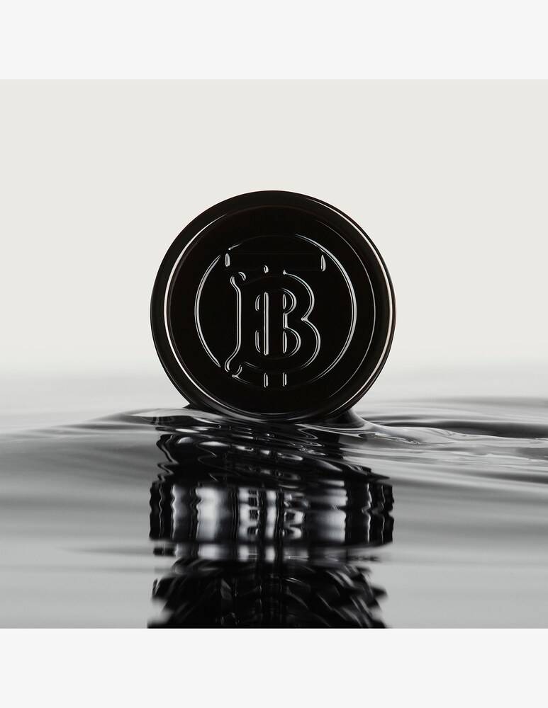 Burberry Hero Eau De Parfum
