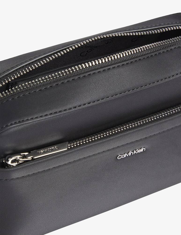 Calvin Klein Borsa A Tracolla CK Must Convertible