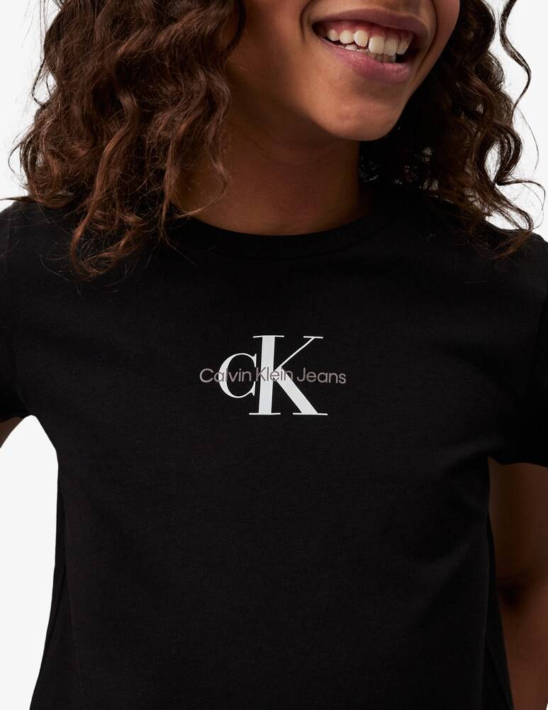 Calvin Klein T-shirt