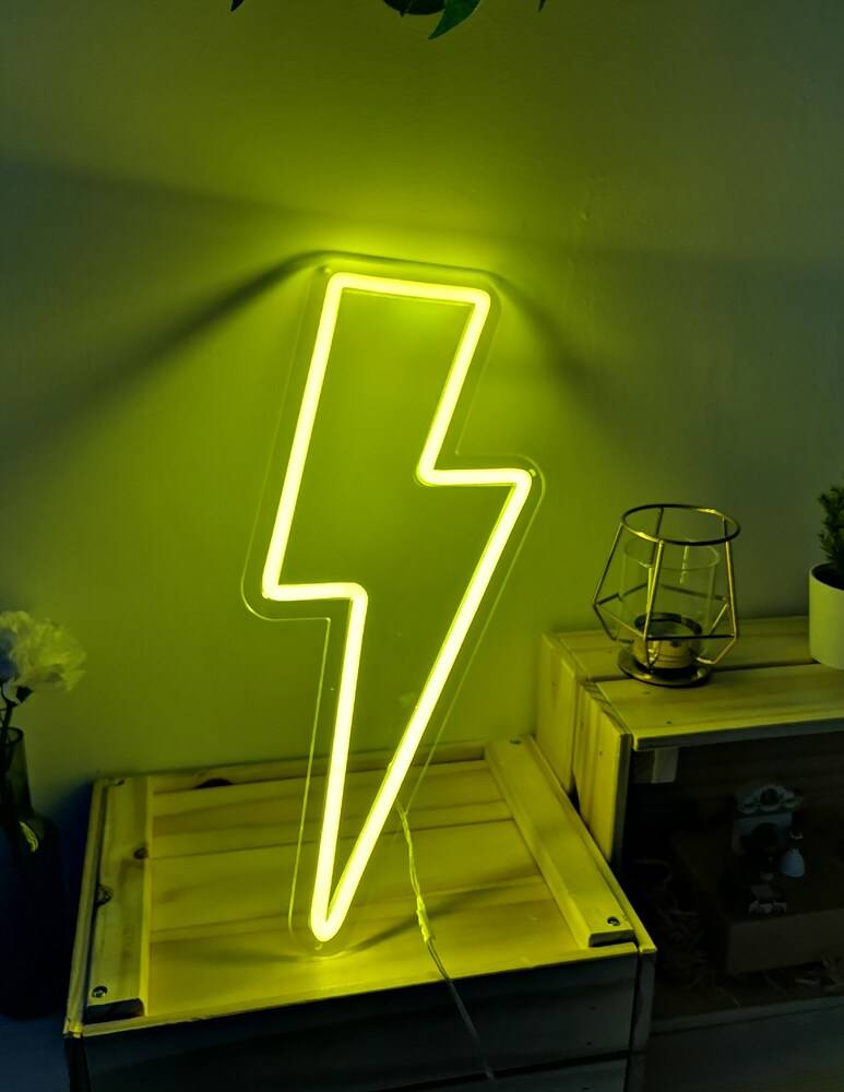 Candyshock Neon/Led Da Parete Con Design Saetta