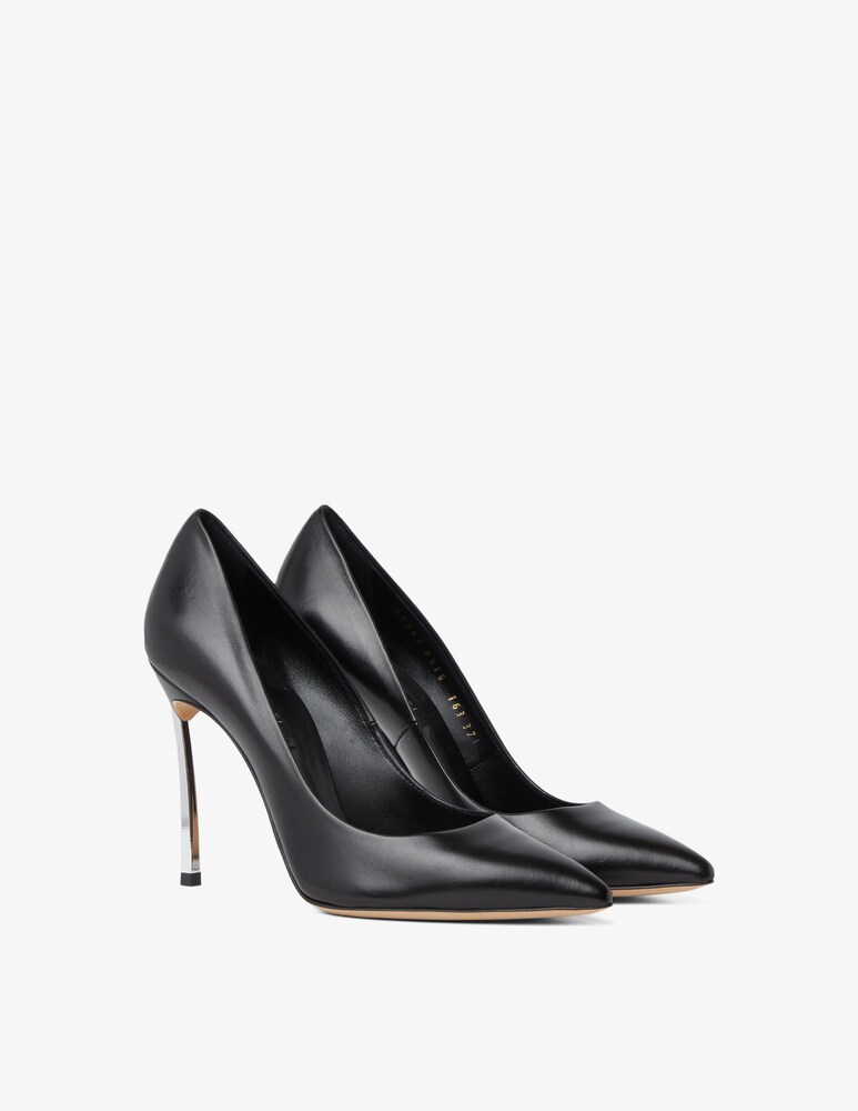 Casadei Décolleté In Pelle Con Lama