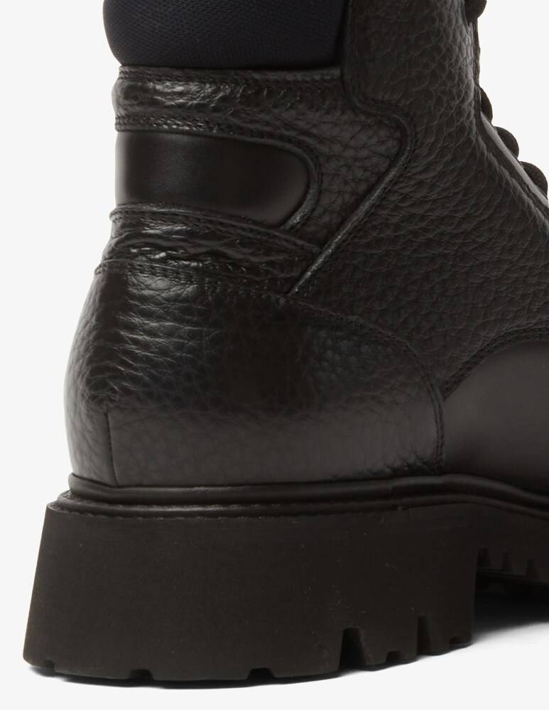 Doucal's Stivaletto Derby Millenium Neil Barret