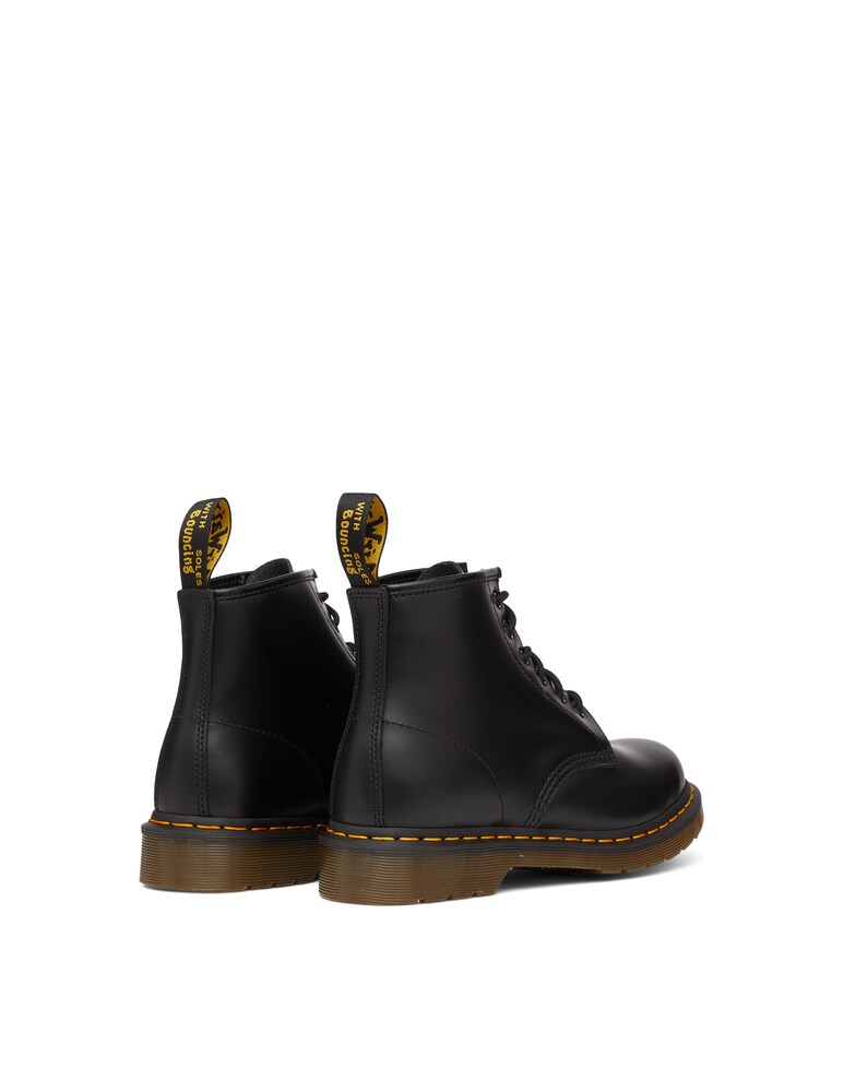 Dr. Martens Stivaletto 101 In Pelle Smooth 6 Fori Cuciture