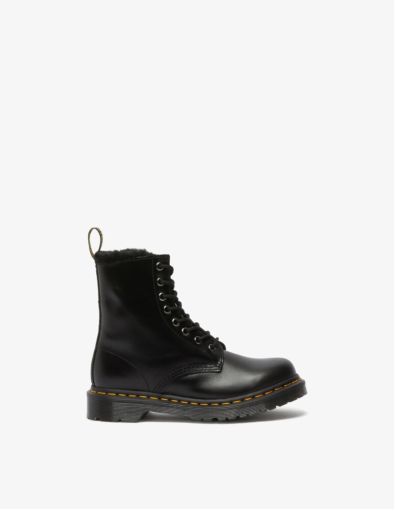 Dr. Martens Stivali 1460 serena con rivestimento in pelliccia sintetica