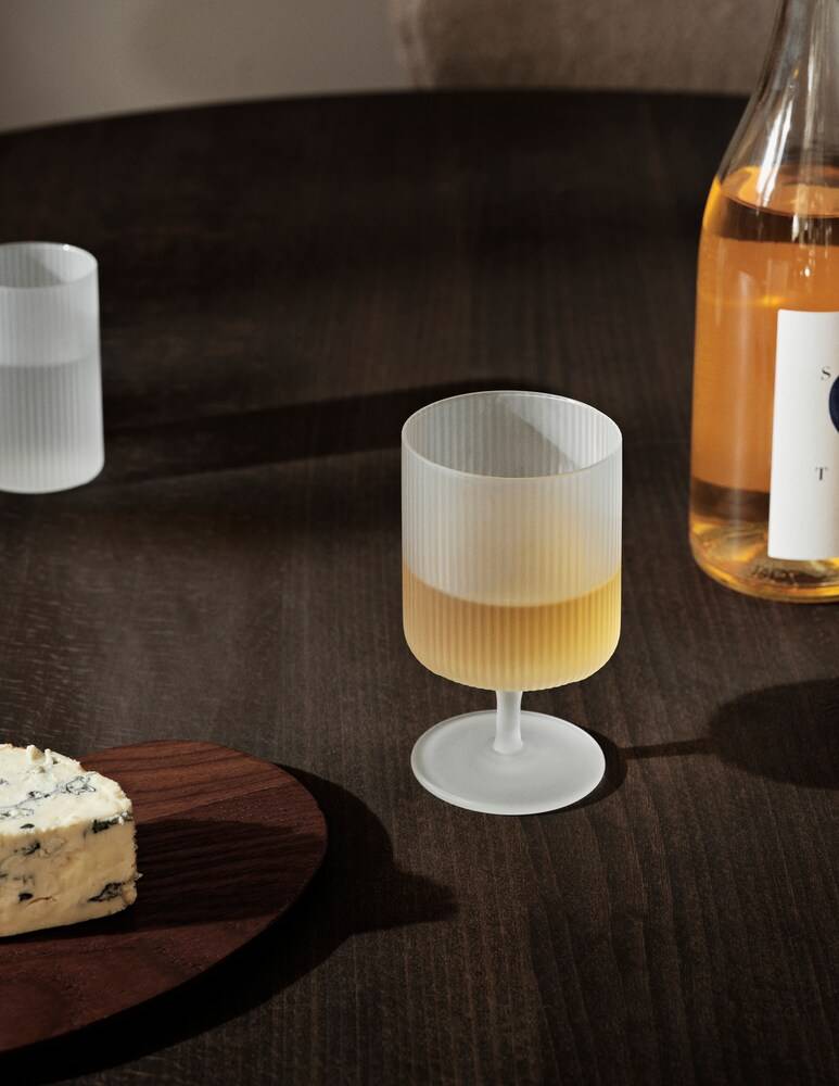 Ferm Living Ripple Bicchieri Vino- Set Da 4 - Satinato