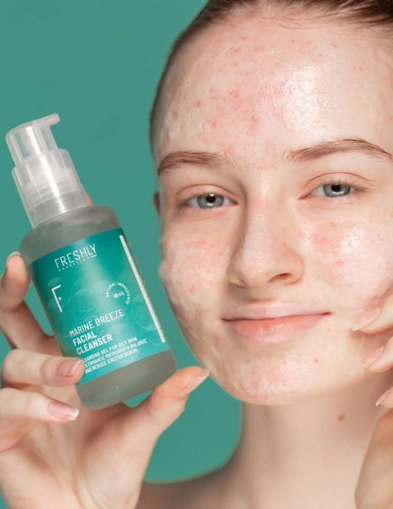 Freshly Cosmetics Marine Breeze Facial Cleanser