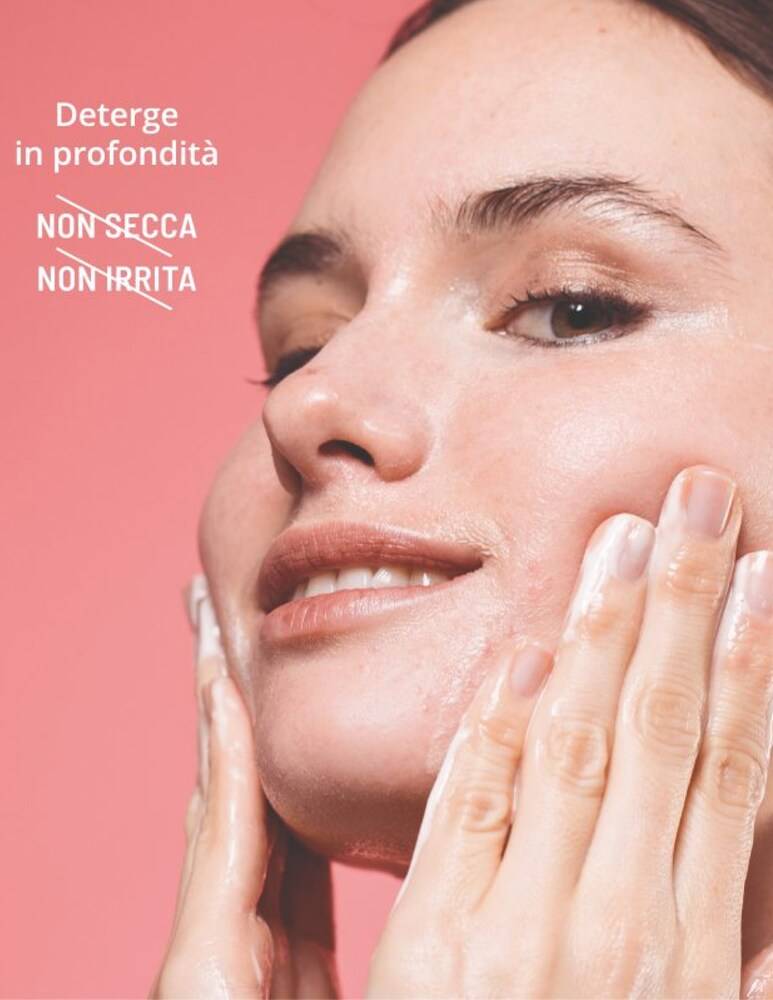 Freshly Cosmetics Rose Quartz Facial Cleanser