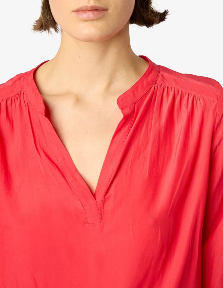 Gerard Darel Blusa Angela