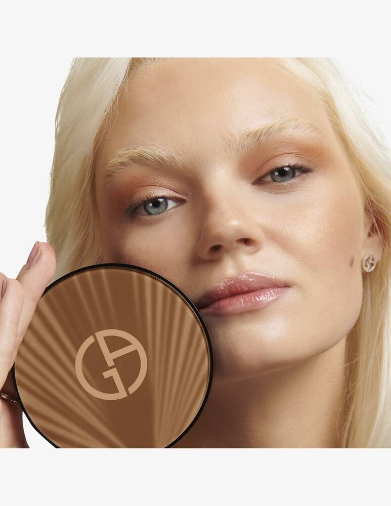 Giorgio Armani Luminous Silk Glow Bronzer
